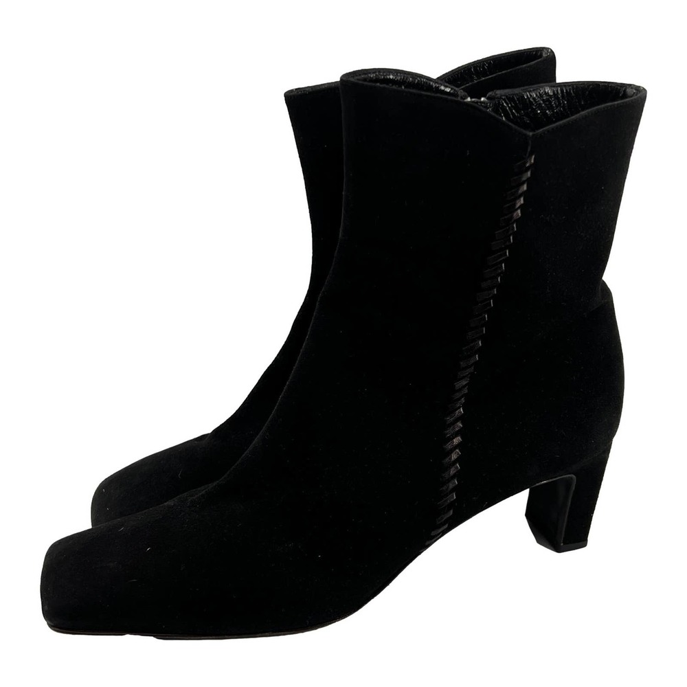 St. John Black Suede Ankle Bootie Size 10.5 Made in Italy EUC